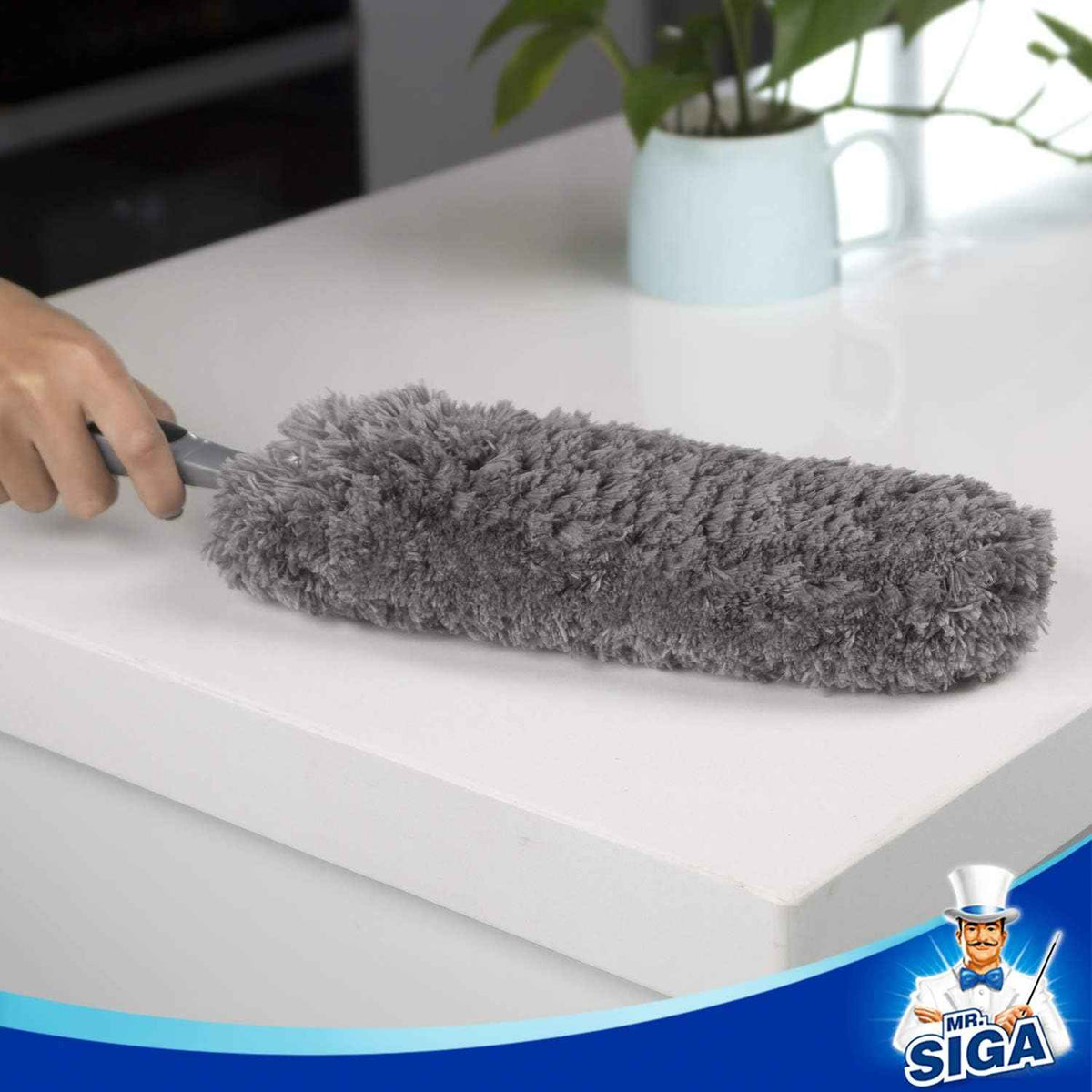 MR.SIGA lint-free microfiber duster for household cleaning, washable, gray, compact and reusable for dusting and polishing